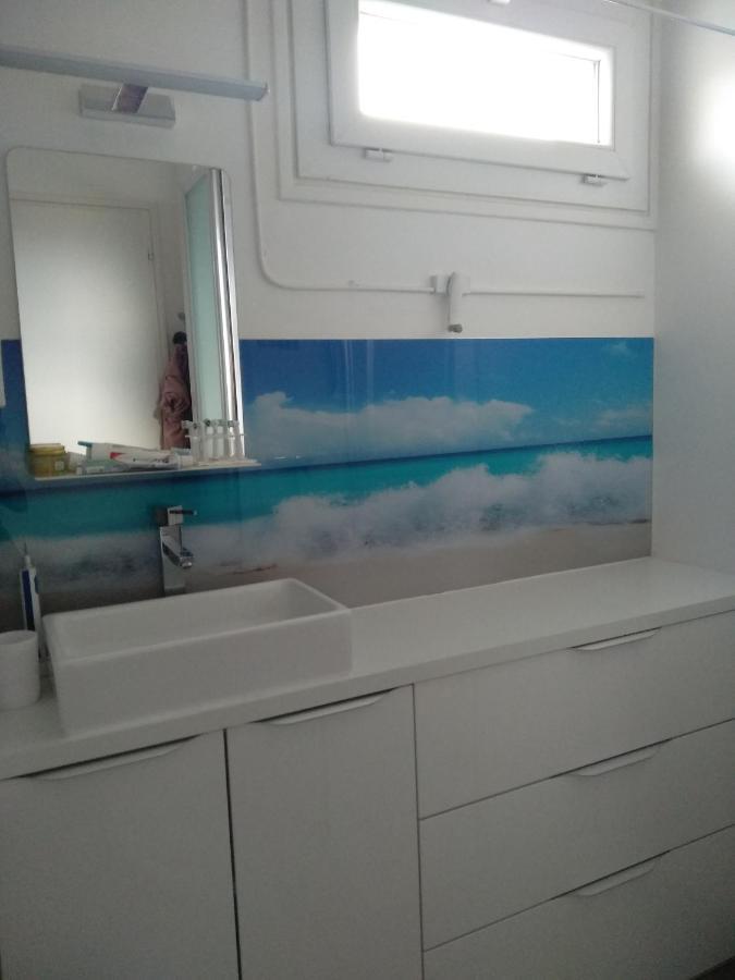Chambre D'Hote A 15 Minutes De La Gare Dans Appartement Annecy Bagian luar foto